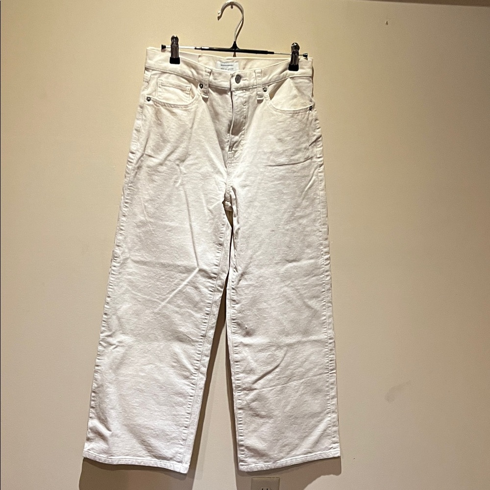 NWT women’s Banana Republic wide leg corduroy jeans size 28